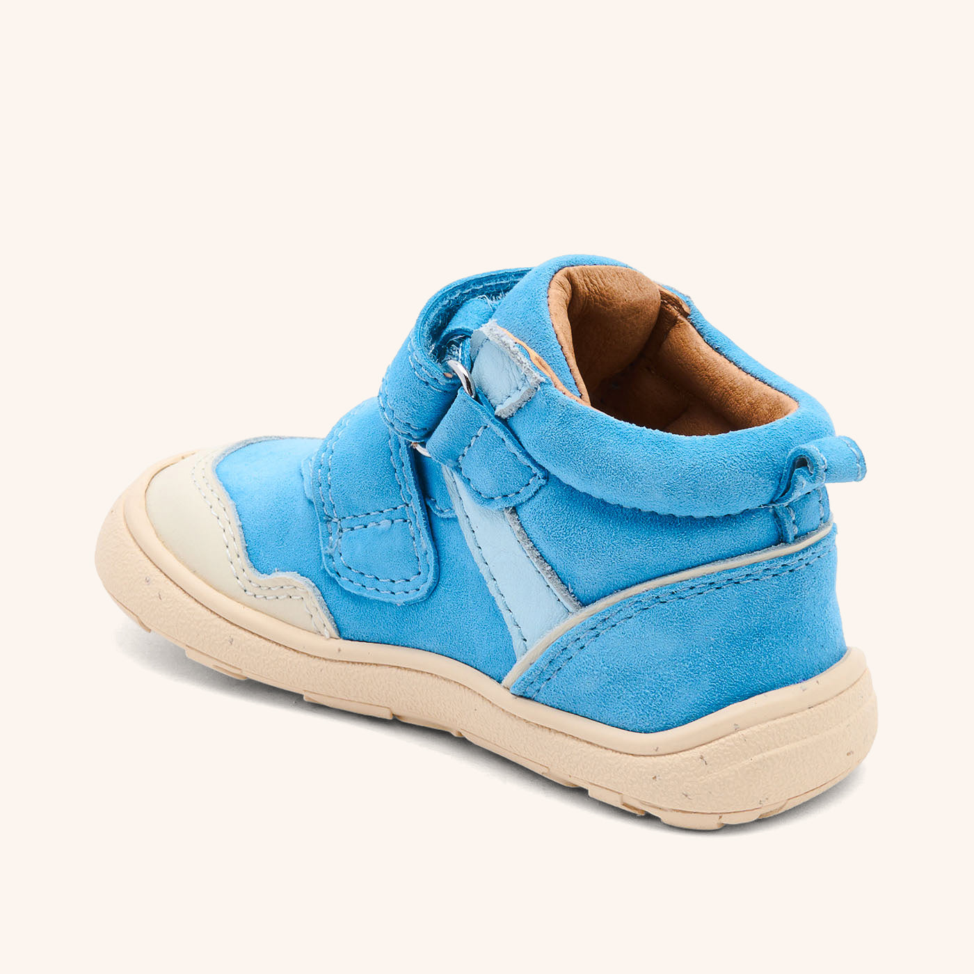 bisgaard barefoot becky sky