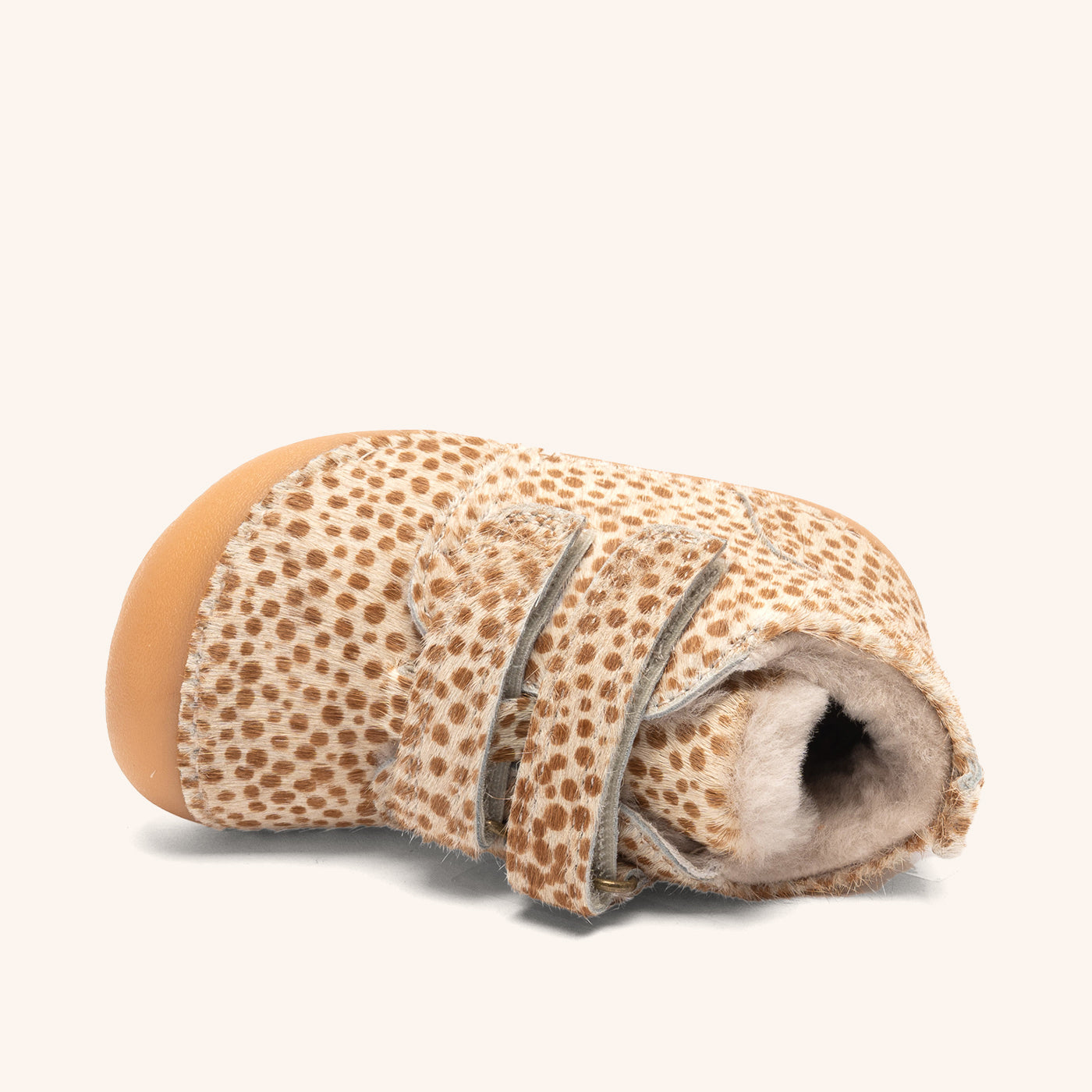 bisgaard barefoot carter lamb dots fur