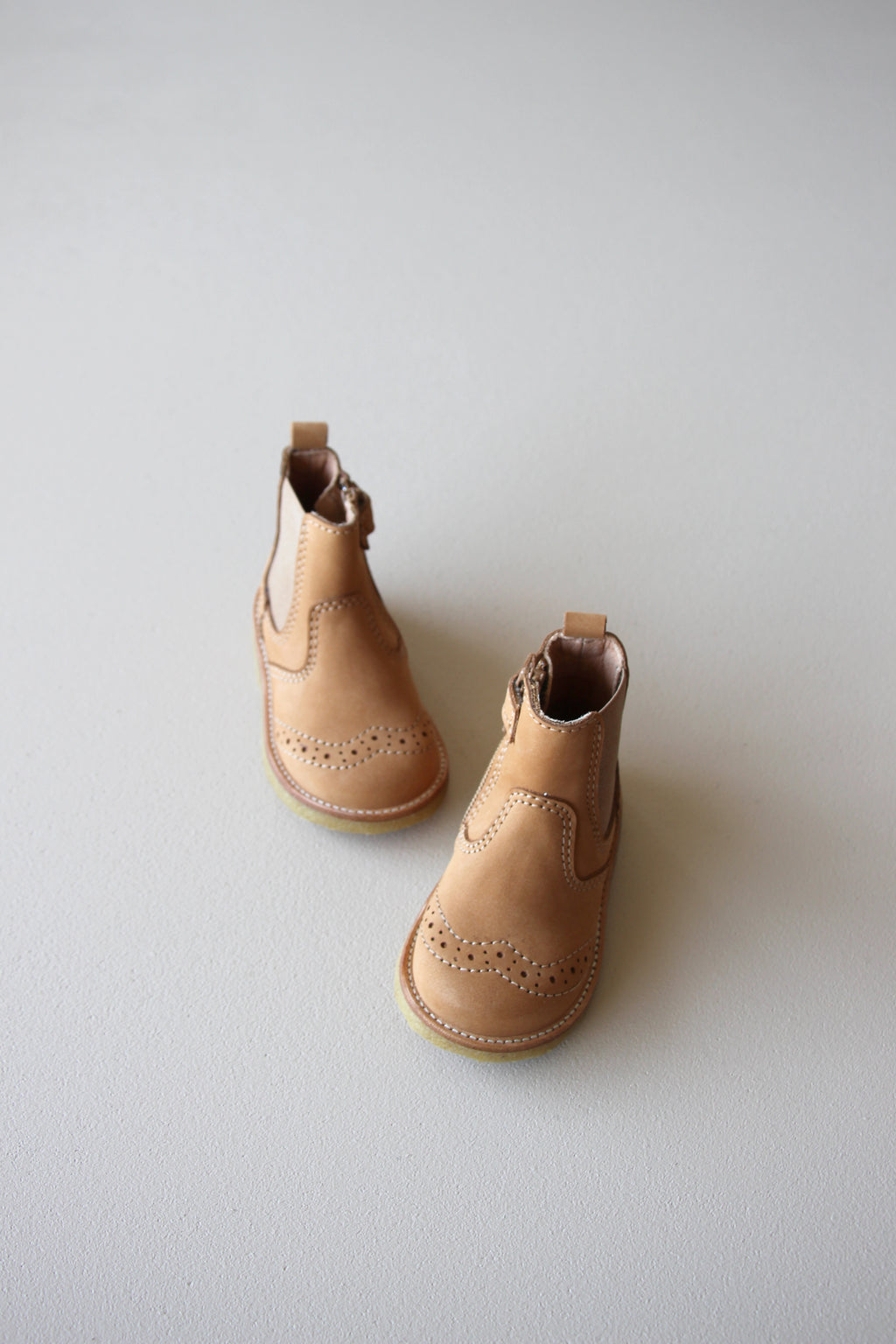otte periode Rummet Sådan plejer du sko og støvler i læder og ruskind | bisgaard. – bisgaard sko
