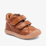 bisgaard thor v tan