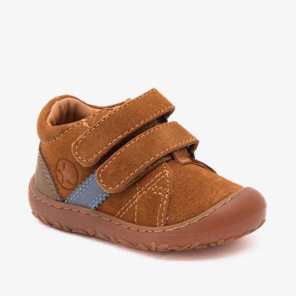 bisgaard barefoot hale v hazel PLAY