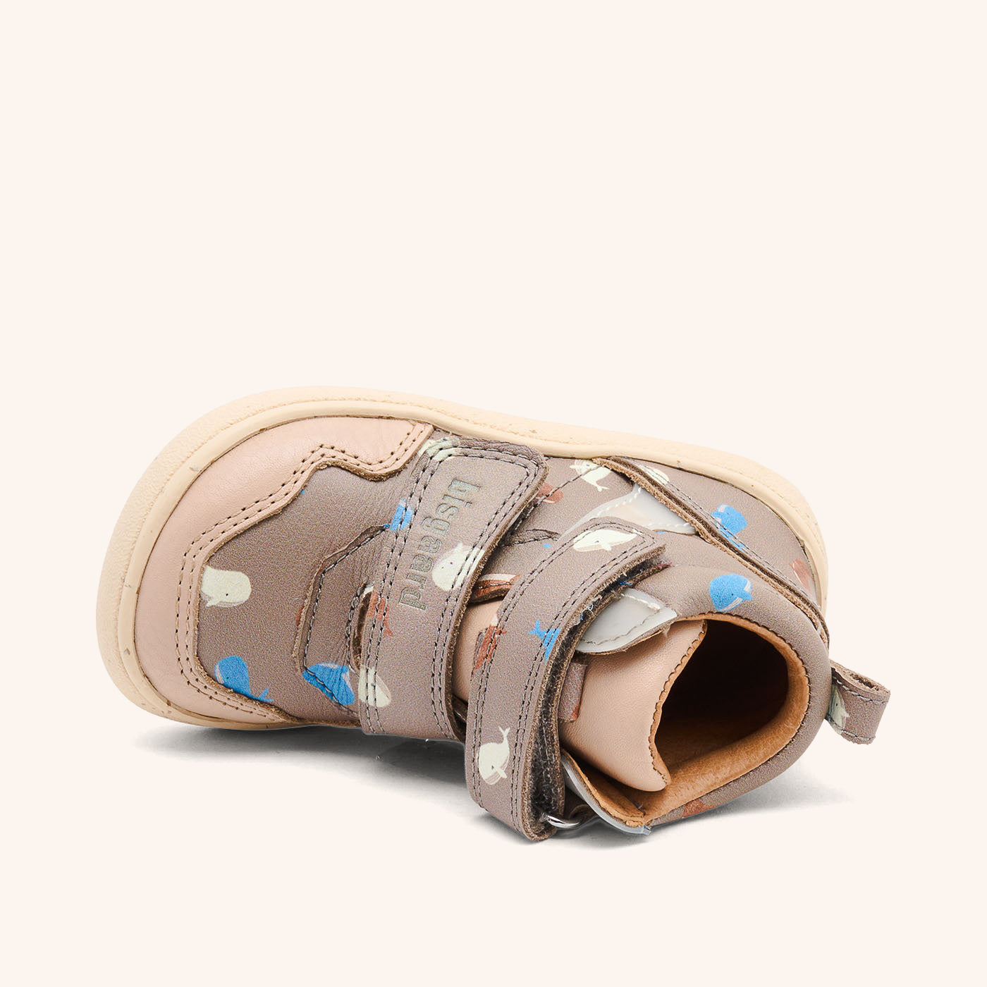 bisgaard barefoot becky whale