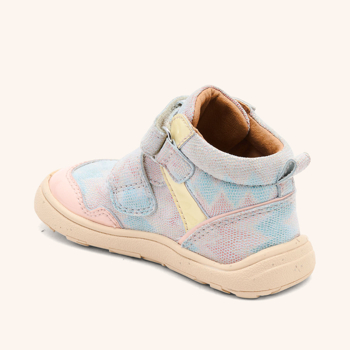 bisgaard barefoot becky zikzag