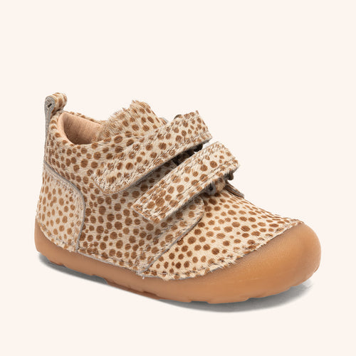 bisgaard barefoot carter dots fur