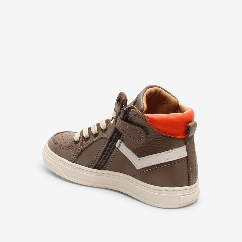 bisgaard isak grey