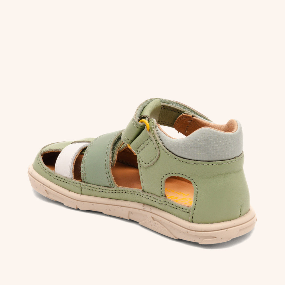 bisgaard barefoot vic sage