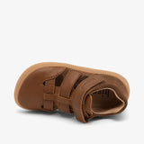 bisgaard barefoot floyd brown